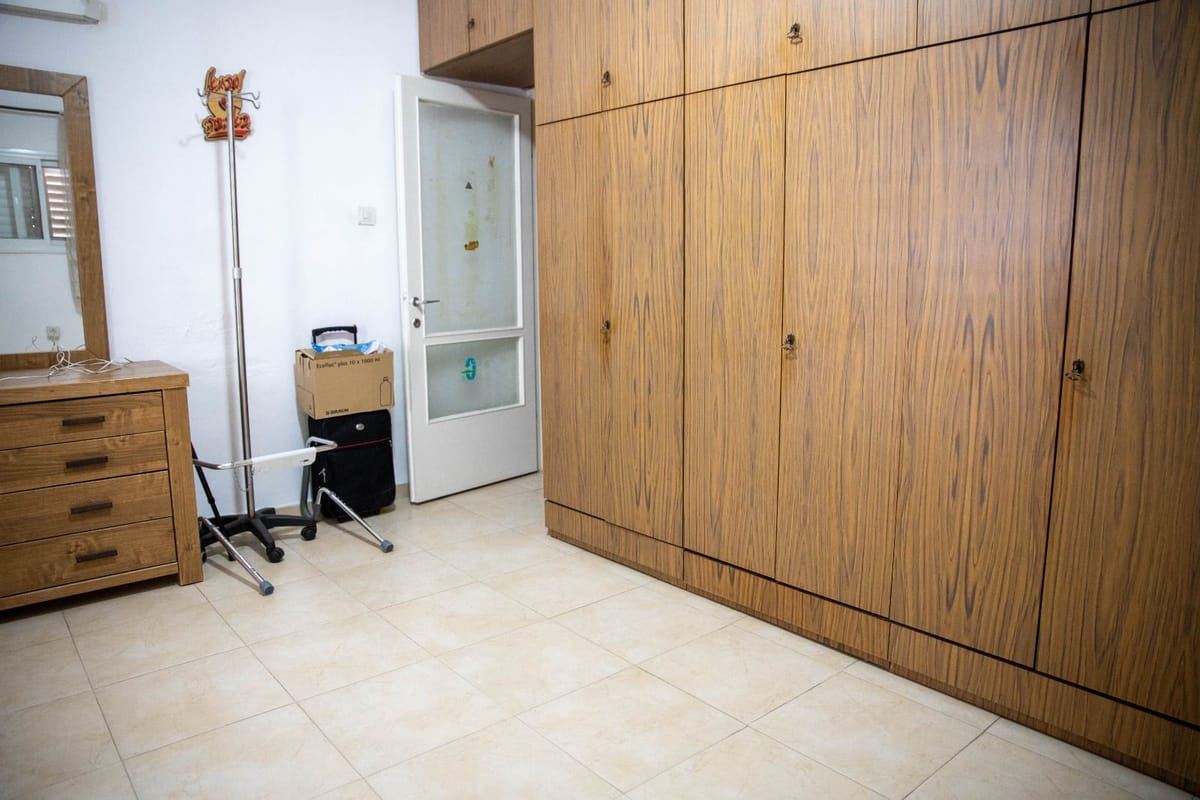 למכירה: 2.5 חדרים ברחוב התשעים ושלוש פתח תקווה – תמונה 3